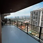 Apto Vista Frontal Mar - Barra Da Tijuca